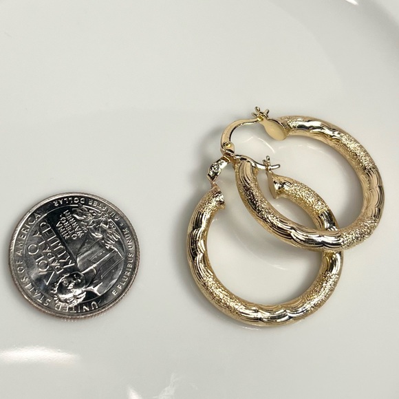 14k gold filled design tube earrings - Picture 3 of 3